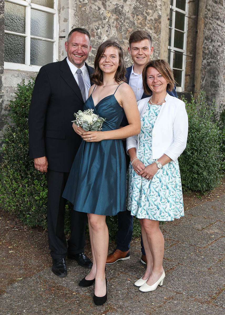 Galeriebild aus der Kategorie Konfirmationen und Kommunion